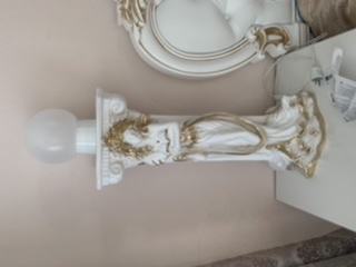 Фотография покупателя товара Лампа интерьерная "Девушка у колонны" шар, белое золото 90см - Фото 2