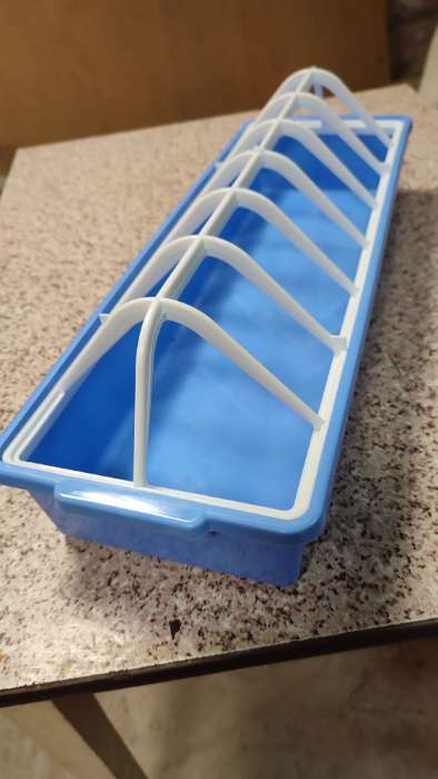 Фотография покупателя товара Кормушка - поилка для бройлеров, 12 ячеек, лотковая, пластик, цвет МИКС - Фото 1