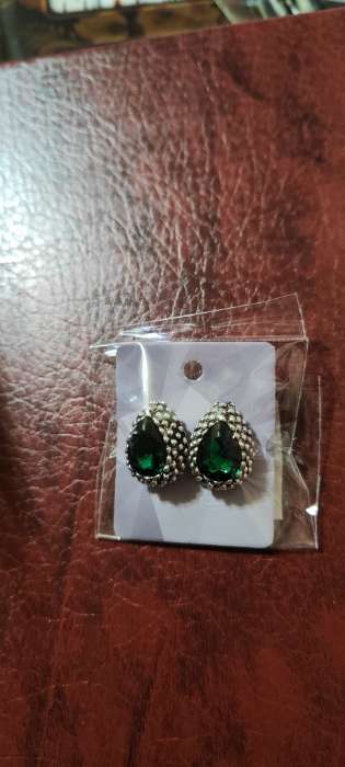 Фотография покупателя товара Серьги со стразами «Морское сияние», цвет изумрудный в чернёном серебре - Фото 1