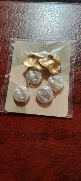 Фотография покупателя товара Серьги с жемчугом «Гермиона», цвет белый в золоте - Фото 1
