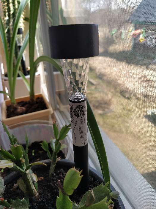 Фотография покупателя товара Садовый светильник на солнечной батарее «Трапеция», 4.5 × 30 × 4.5 см, 1 LED, свечение белое - Фото 69