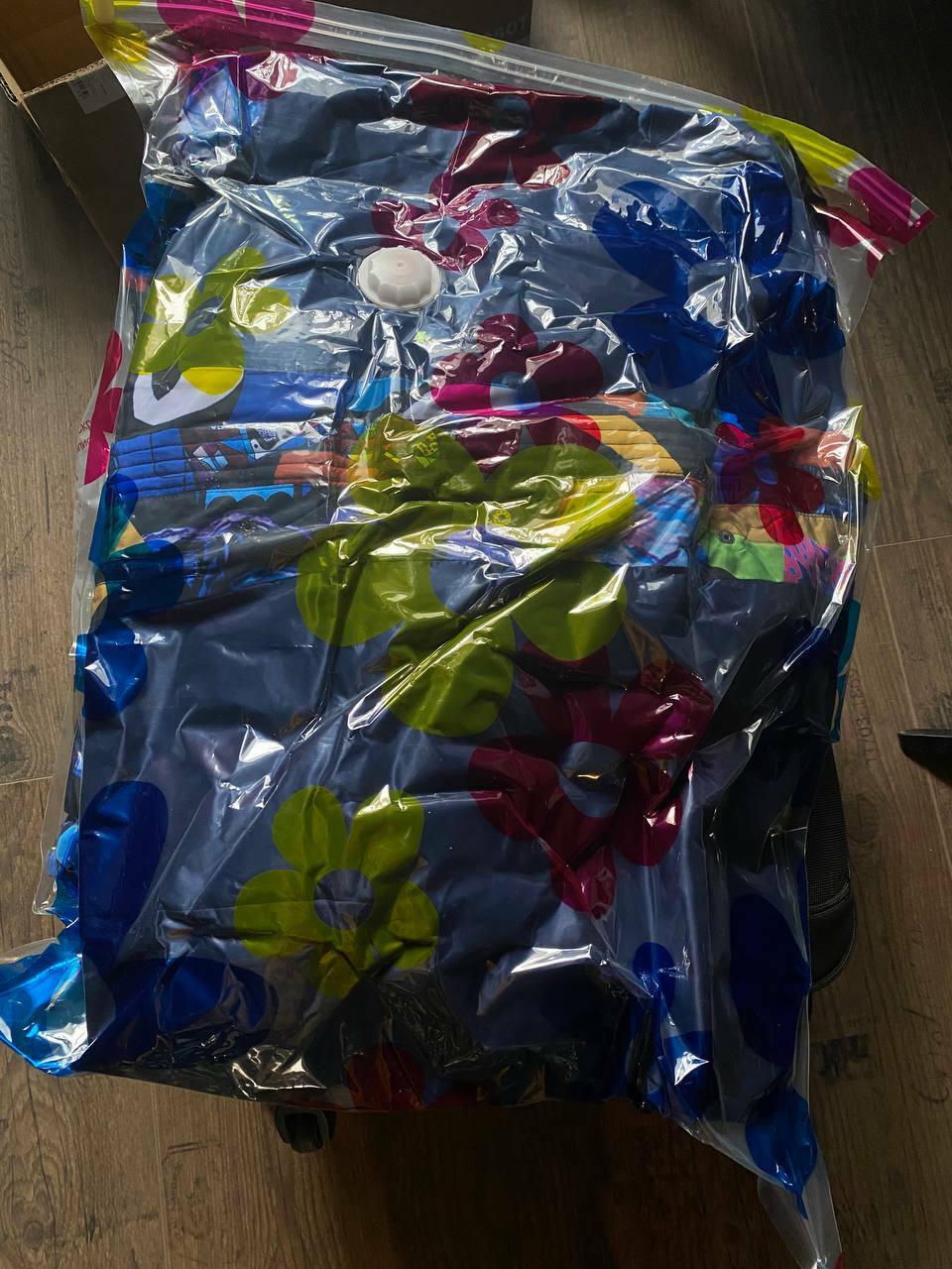 Фотография покупателя товара Вакуумный пакет для хранения вещей Доляна, 60×80 см, с рисунком - Фото 31
