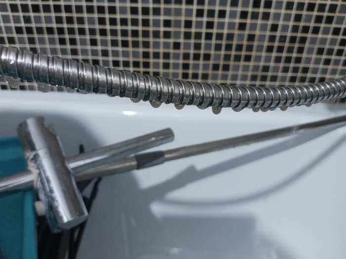 Фотография покупателя товара Душевой шланг ZEIN Z46PS, 150 см, цинковые гайки 1/2", пластиковые втулки, нержавеющая сталь, Имп/Имп - Фото 5