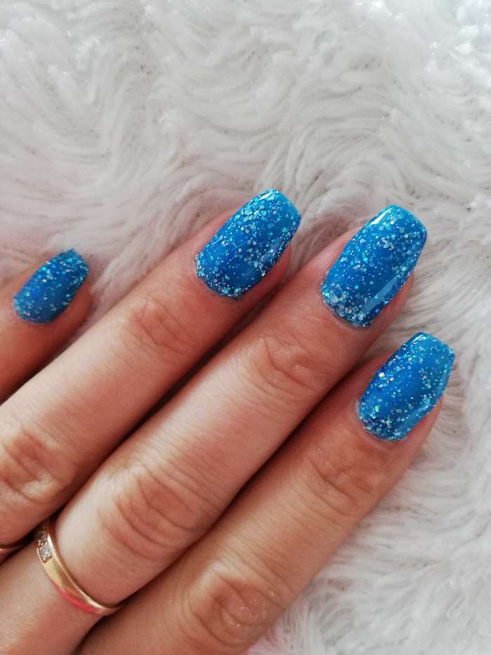 Фотография покупателя товара Гель-лак для ногтей "Искрящийся бриллиант", трёхфазный LED/UV, 10мл, цвет 002 голубой - Фото 14