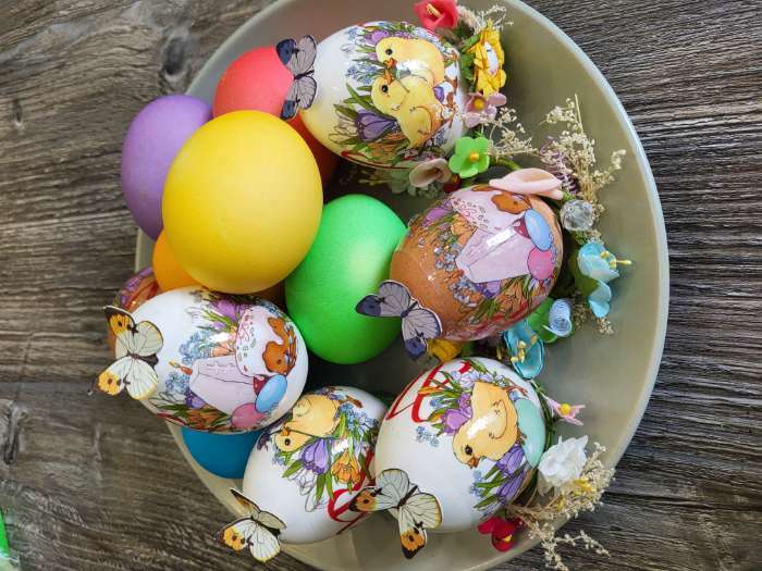 Фотография покупателя товара Набор для украшения яиц «Цыплята в цветах», 9 х 16 см.