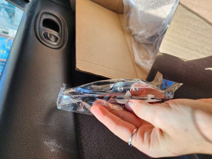 Фотография покупателя товара Открывашка с ножеточкой Доляна, 14 см, хромированная - Фото 1