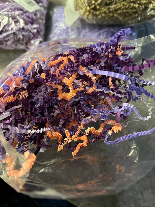 Фотография покупателя товара Наполнитель бумажный для подарков, лиловый, 50 г - Фото 1