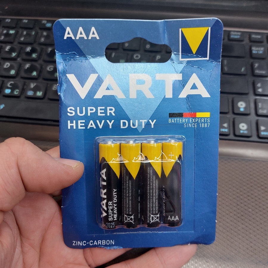 Фотография покупателя товара Батарейка солевая Varta SuperLife, AAA, R03-4BL, 1.5В, блистер, 4 шт.