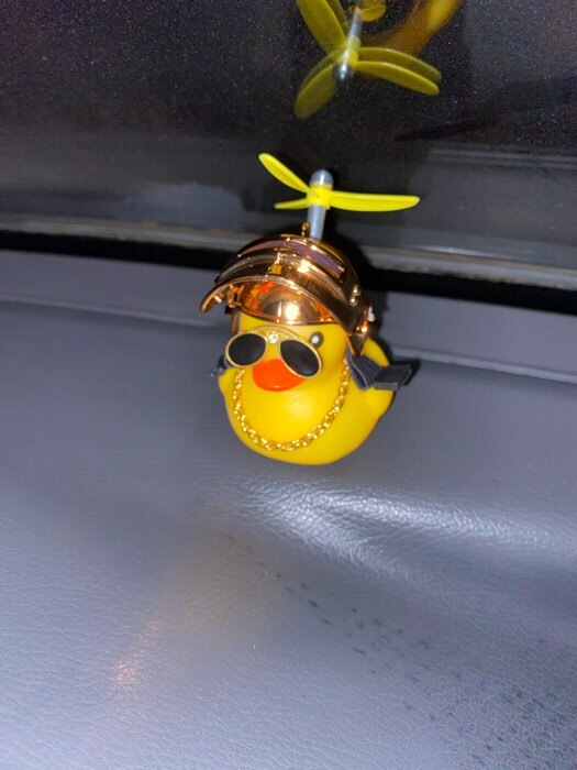 Фотография покупателя товара Утка с пропеллером желтая, шлем золотистый - Фото 1