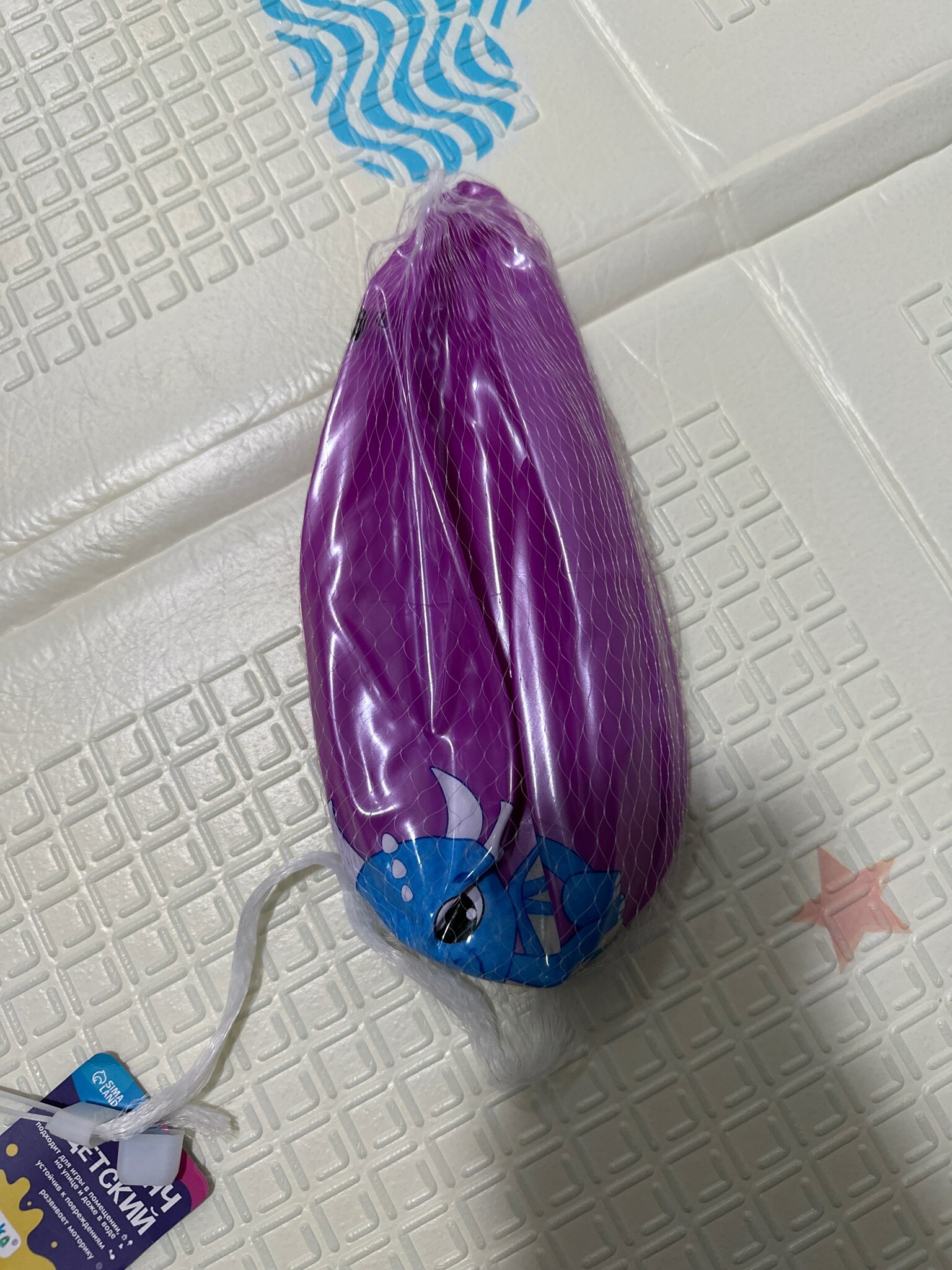 Фотография покупателя товара Мяч детский «Акула» 22 см, 60 г, цвет бирюзовый - Фото 7