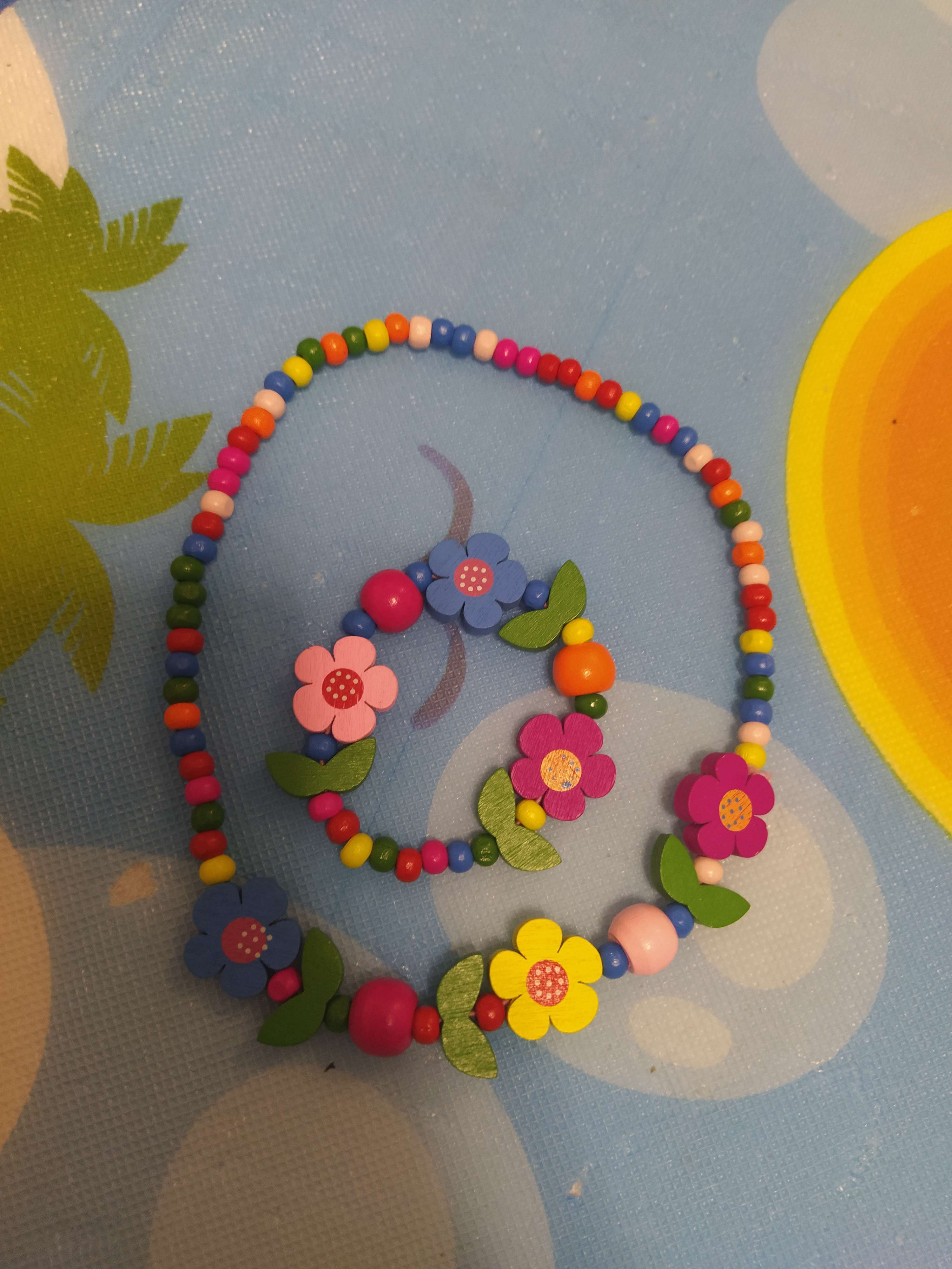 Фотография покупателя товара Набор детский «Выбражулька» 2 предмета: бусы, браслет, цветочное настроение, цвет МИКС - Фото 5