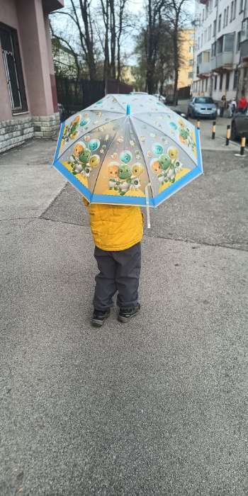 Фотография покупателя товара Детский зонт п/авт со свистком «Автобус» d = 84 см, 8 спиц, 65 × 7 × 6 см - Фото 2