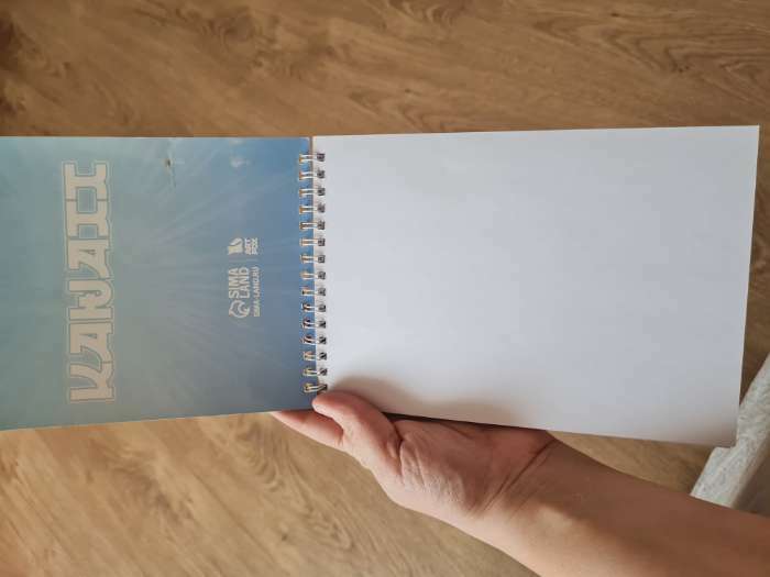 Фотография покупателя товара Скетчбук «Будь самим собой» А5, 40 л, 100 г/м² - Фото 7