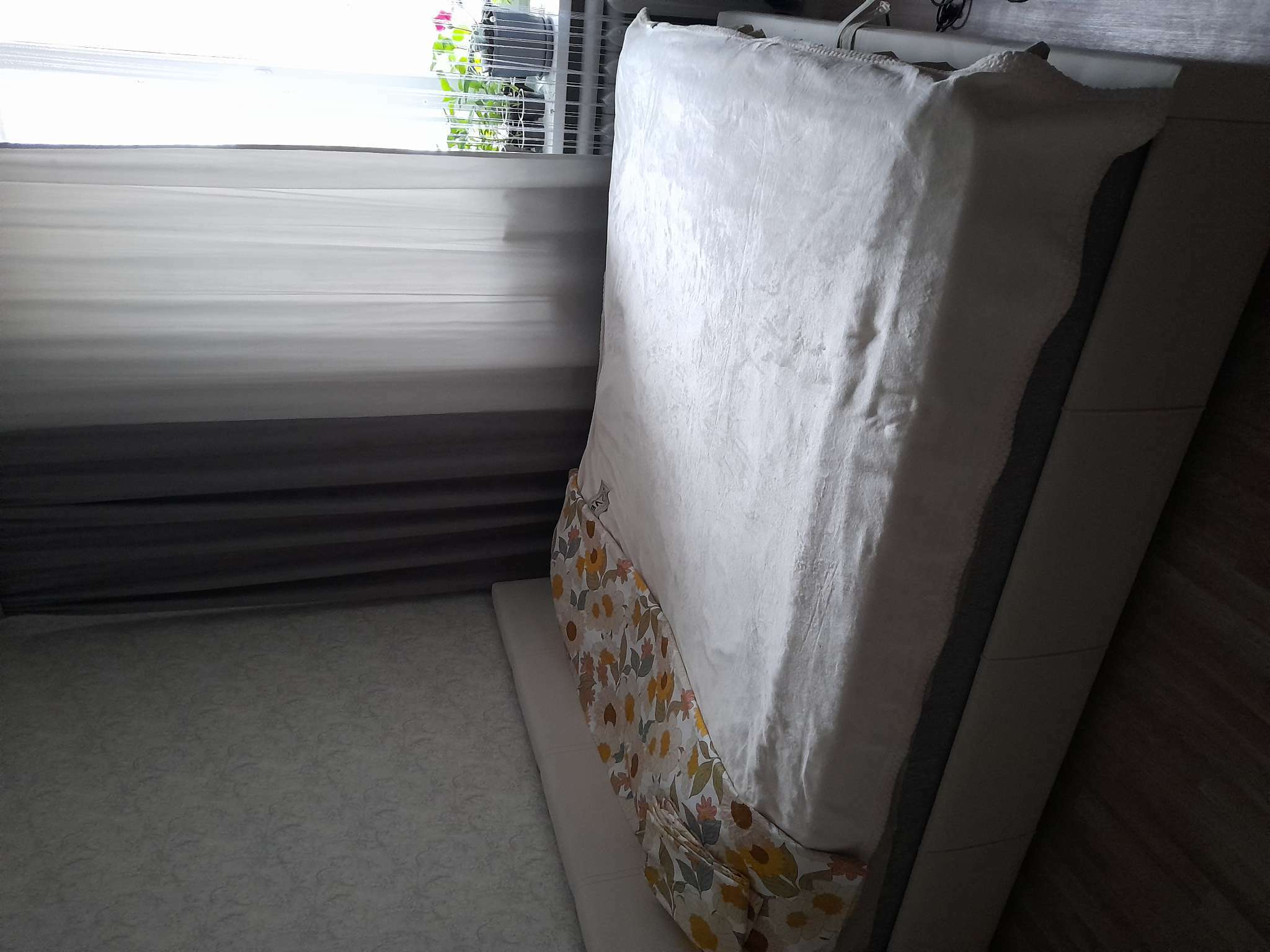 Фотография покупателя товара Кровать «Атриум» без ПМ, 160×200 см, премиум велюр, цвет пыльная сирень - Фото 1