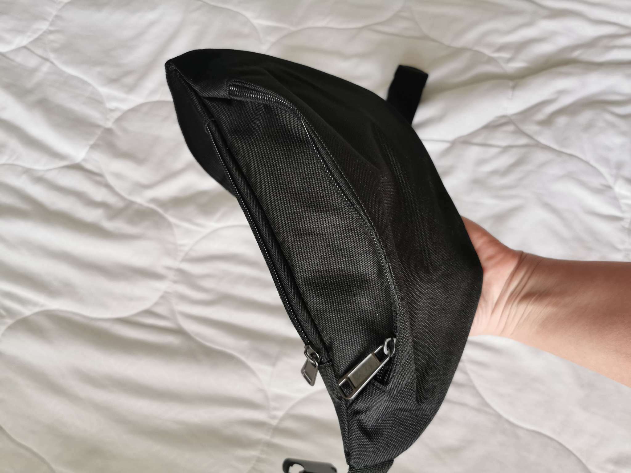Фотография покупателя товара Поясная сумка на молнии, наружный карман, цвет серый - Фото 1