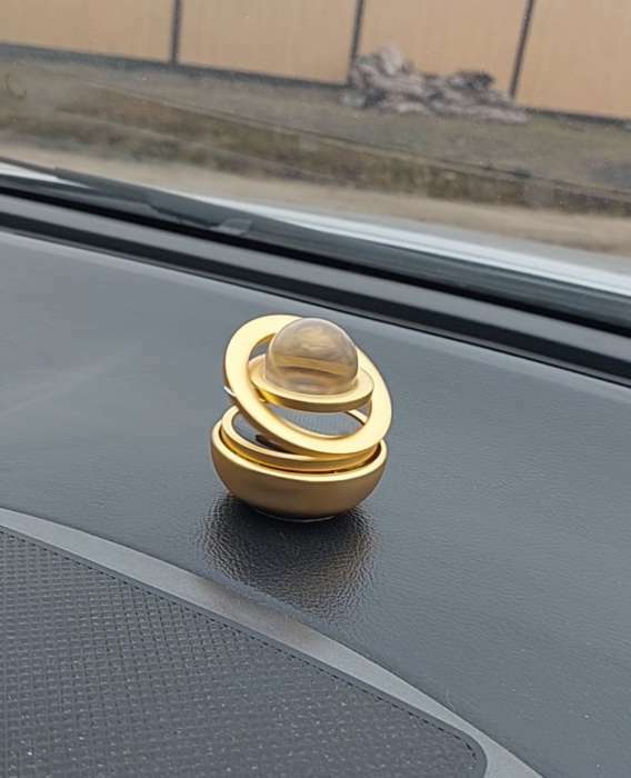 Фотография покупателя товара Аксессуар на панель, гравитационные кольца, вращается от солнца, золото