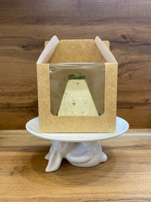 Фотография покупателя товара Кондитерская складная коробка для 4 капкейков, крафт 16 х 16 х 14 см