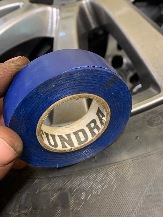 Фотография покупателя товара Изолента TUNDRA, ПВХ, 19 мм х 20 м, 130 мкм, синяя - Фото 5