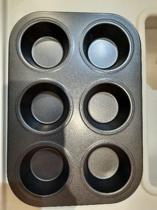 Фотография покупателя товара Форма для выпечки Доляна «Жаклин», 26×17×3 см, 6 ячеек, антипригарное покрытие, цвет чёрный - Фото 13