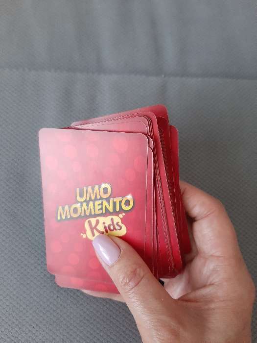 Фотография покупателя товара Настольная игра на реакцию и внимание «UMO momento. Kids», 70 карт, 4+ - Фото 4