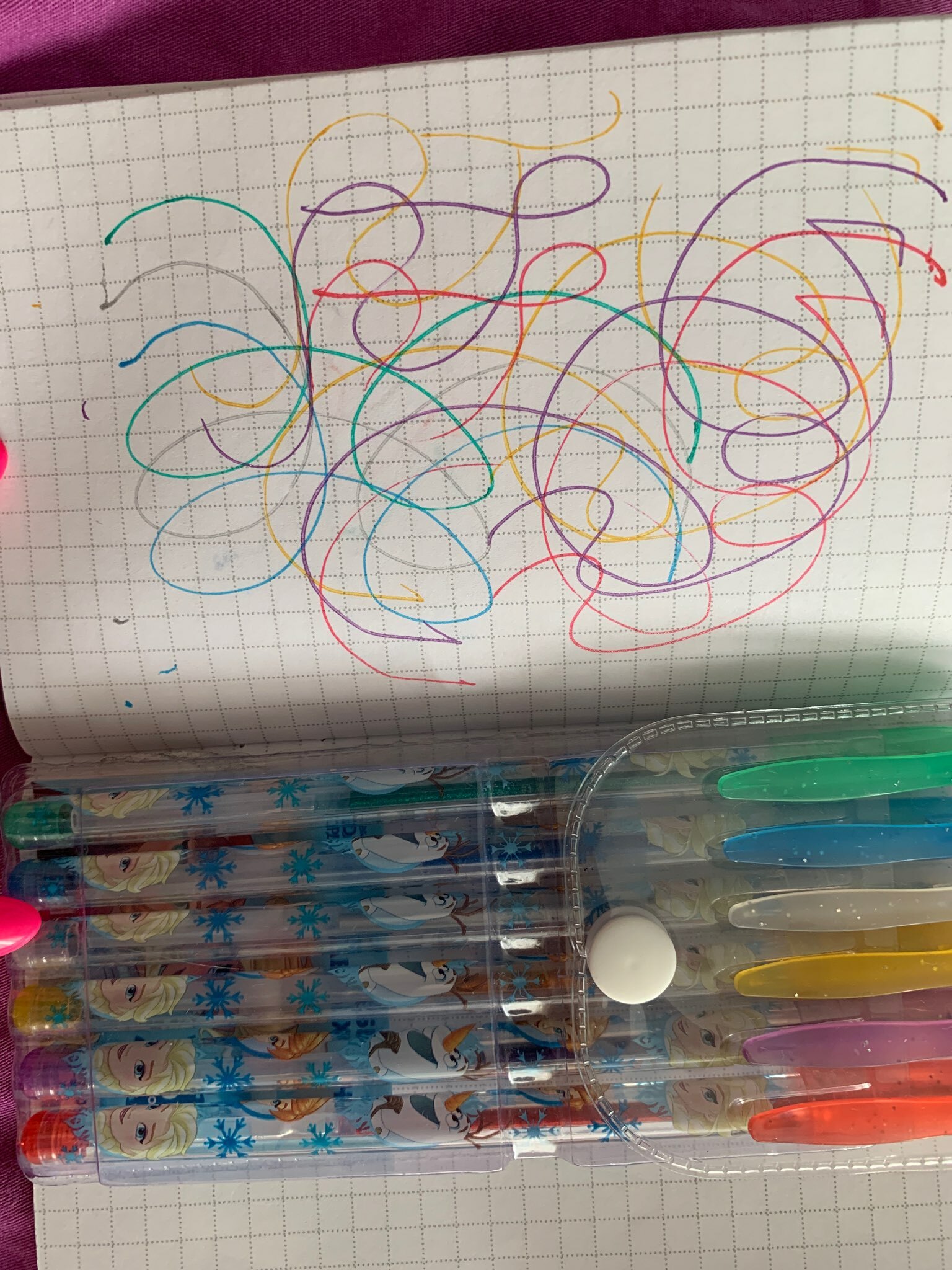 Фотография покупателя товара Ручка шариковая с блестками, 6 цветов, Холодное сердце