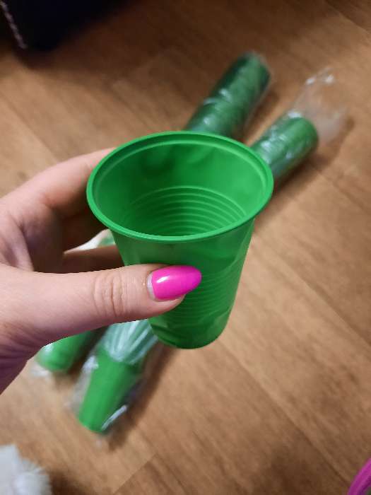 Фотография покупателя товара Стакан одноразовый пластиковый «Стандарт», 200 мл, цвет зелёный - Фото 12