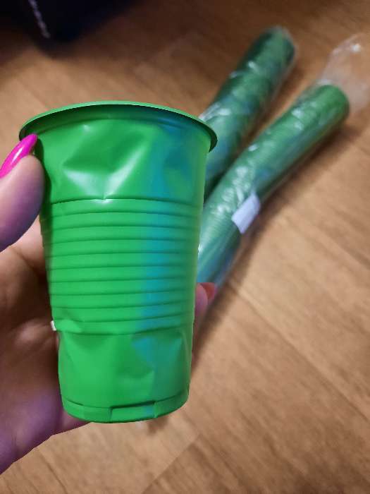 Фотография покупателя товара Стакан одноразовый пластиковый «Стандарт», 200 мл, цвет зелёный