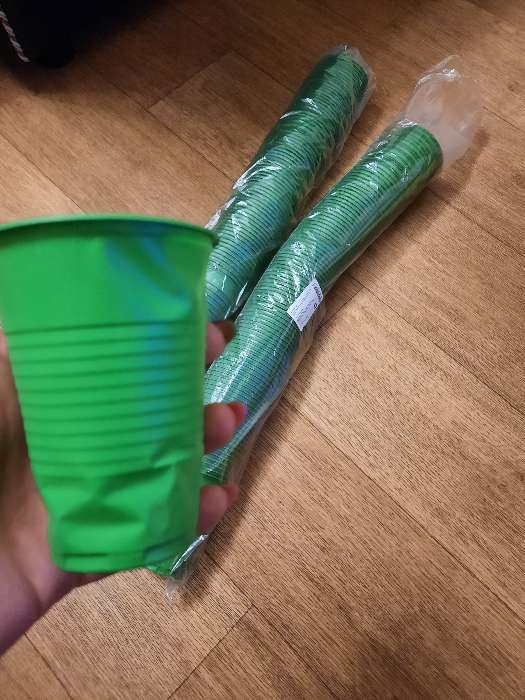 Фотография покупателя товара Стакан одноразовый пластиковый «Стандарт», 200 мл, цвет зелёный - Фото 10