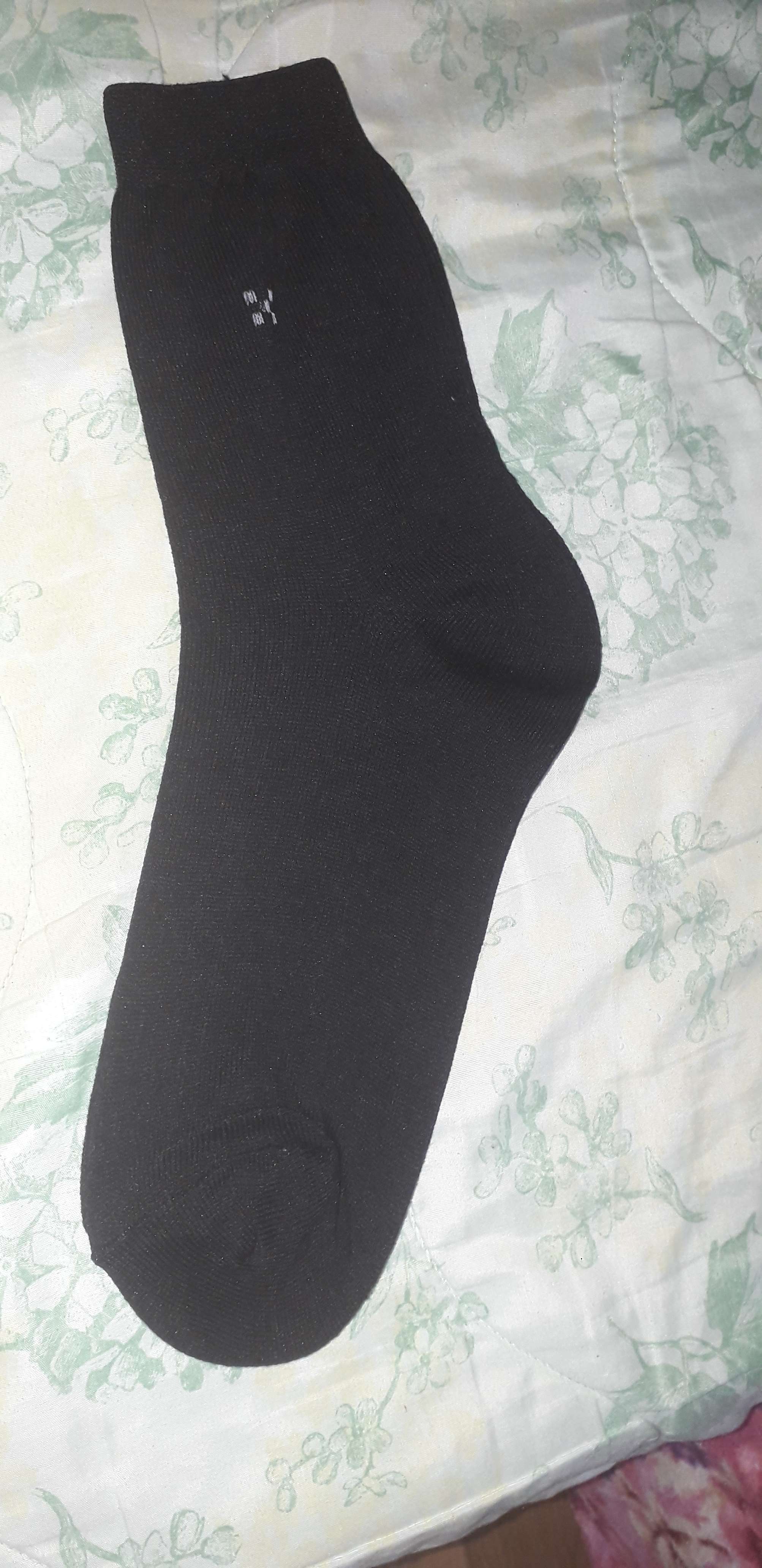 Фотография покупателя товара Носки мужские Collorista, цвет чёрный, размер 42 (27 см) - Фото 5