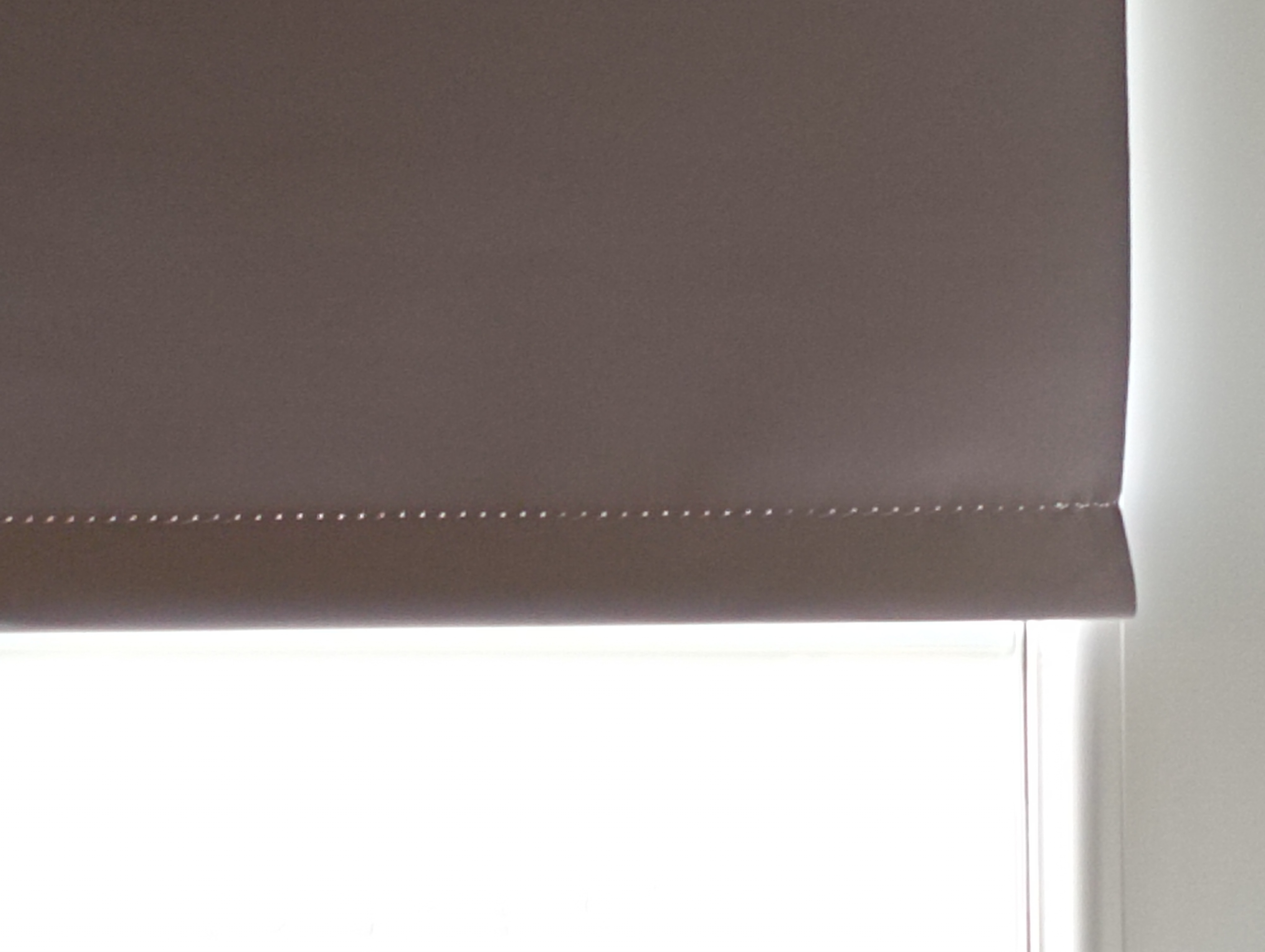 Фотография покупателя товара Рулонная штора Decofest «Блэкаут Плайн», 180x250 см, цвет серый - Фото 3