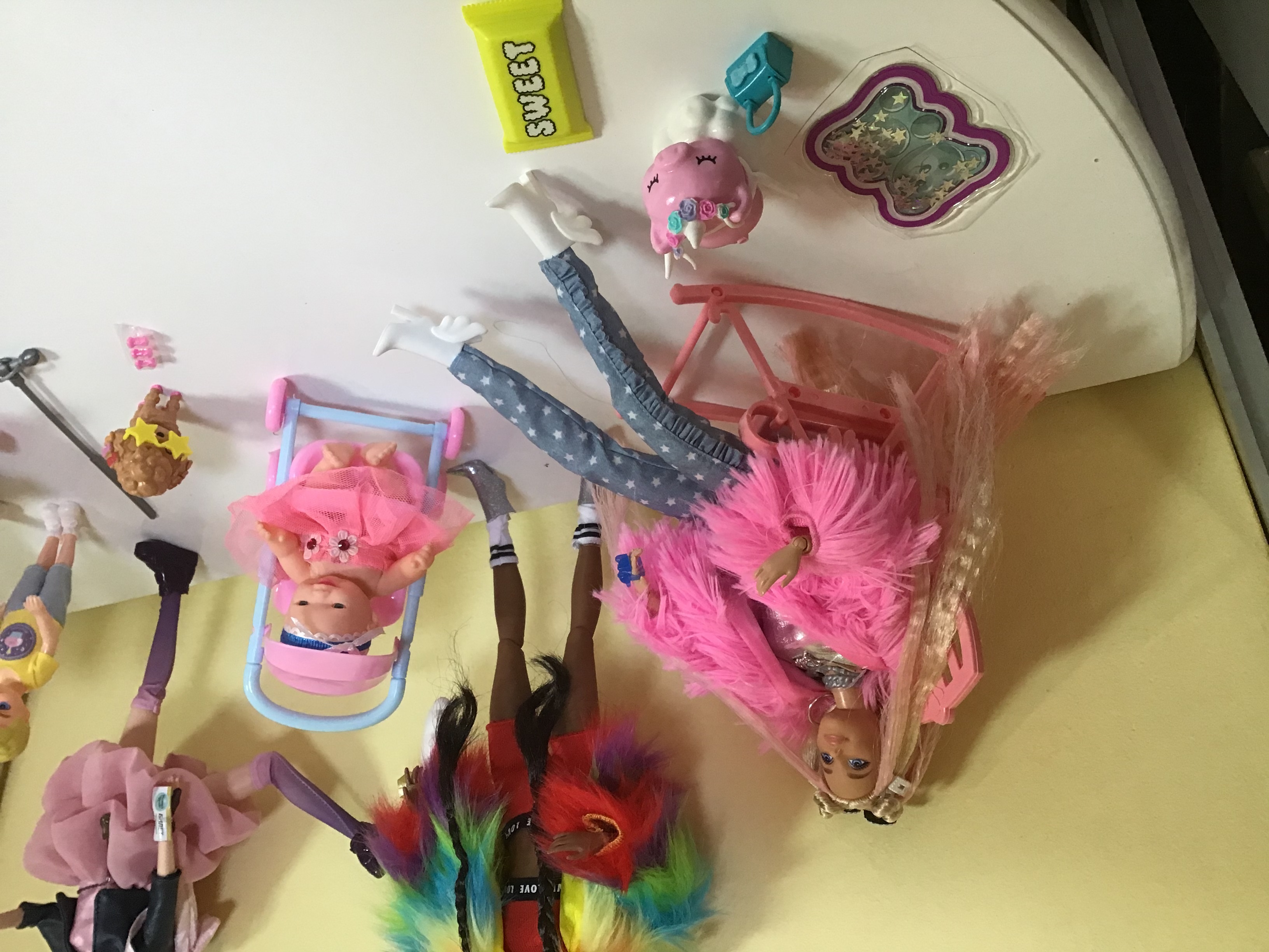 Фотография покупателя товара Кресло-качалка «Маленькая принцесса», цвет нежно-розовый - Фото 3