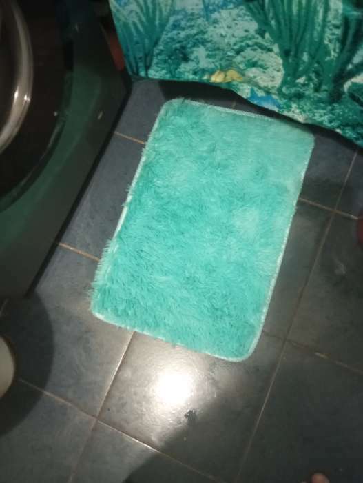Фотография покупателя товара Коврик для ванной прямоугольный Доляна «Пушистик», 40×60 см, цвет зелёный - Фото 1