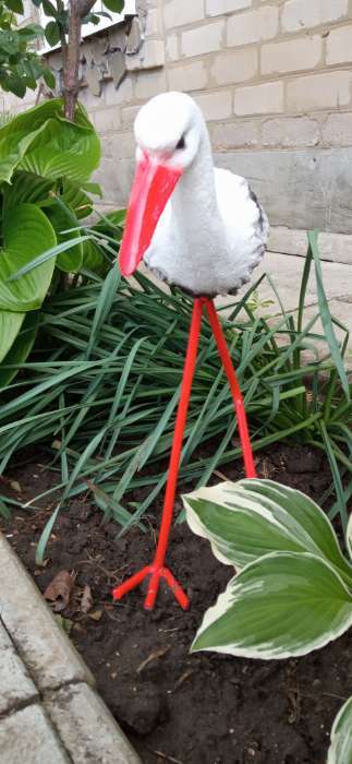 Фотография покупателя товара Садовая фигура из полистоуна «Аист», 33×20×60 см - Фото 6