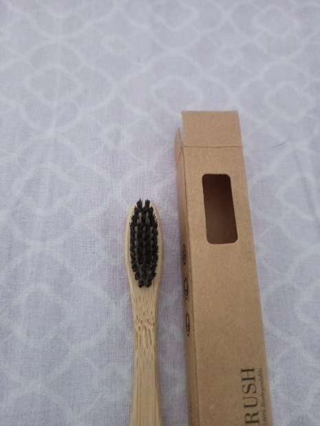 Фотография покупателя товара Бамбуковая зубная щётка Biocase, для взрослых, чёрная - Фото 11