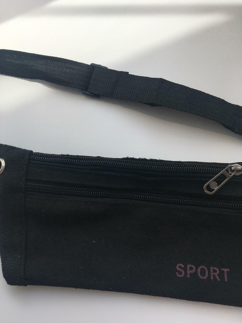 Фотография покупателя товара Поясная сумка на молнии, наружный карман, цвет чёрный - Фото 3