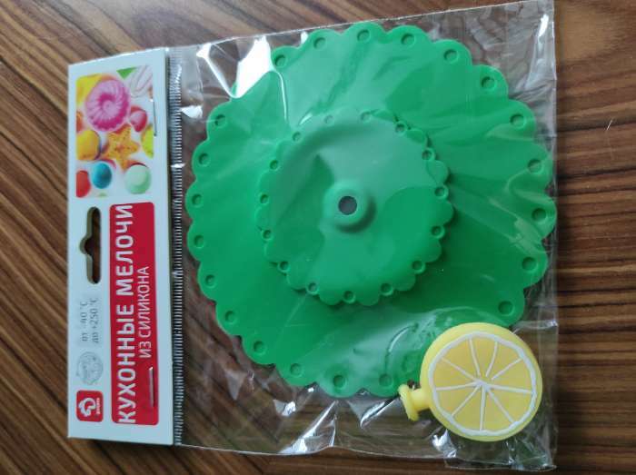 Фотография покупателя товара Крышка-непроливайка силиконовая Доляна «Лимон» d=11 см, цвет зелёный - Фото 1