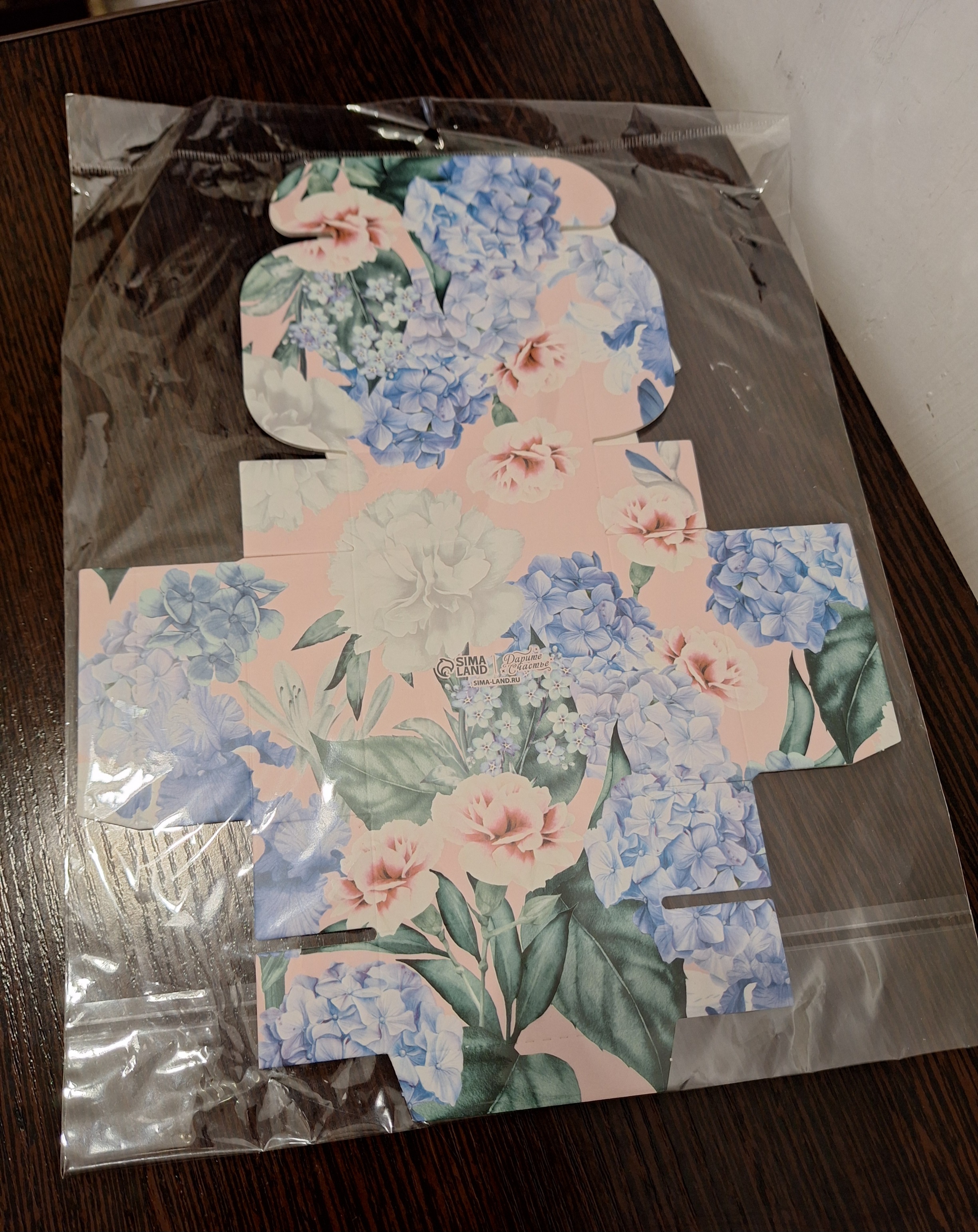 Фотография покупателя товара Коробка под бижутерию, упаковка, «Цветы», 7.5 х 7.5 х 3 см