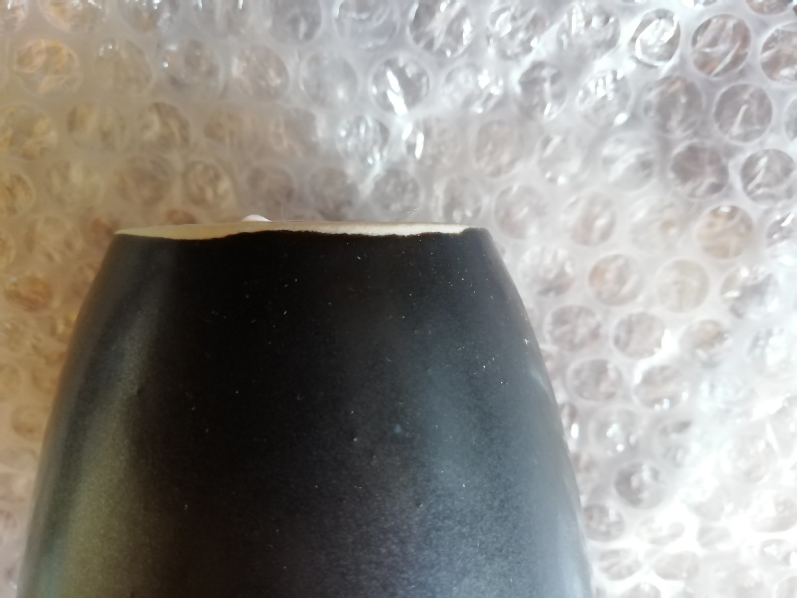 Фотография покупателя товара Кружка "Европа", чёрная, матовая, керамика, 0.3 л, ручка микс, 1 сорт - Фото 11