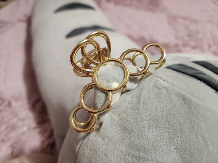 Фотография покупателя товара Крабик для волос «Либерти», кольца, 7.5 см, золотистый - Фото 2