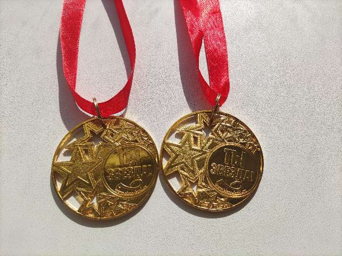 Фотография покупателя товара Медаль под нанесение «Ты звезда», ⌀ 5 см, цвет зол. С лентой - Фото 1
