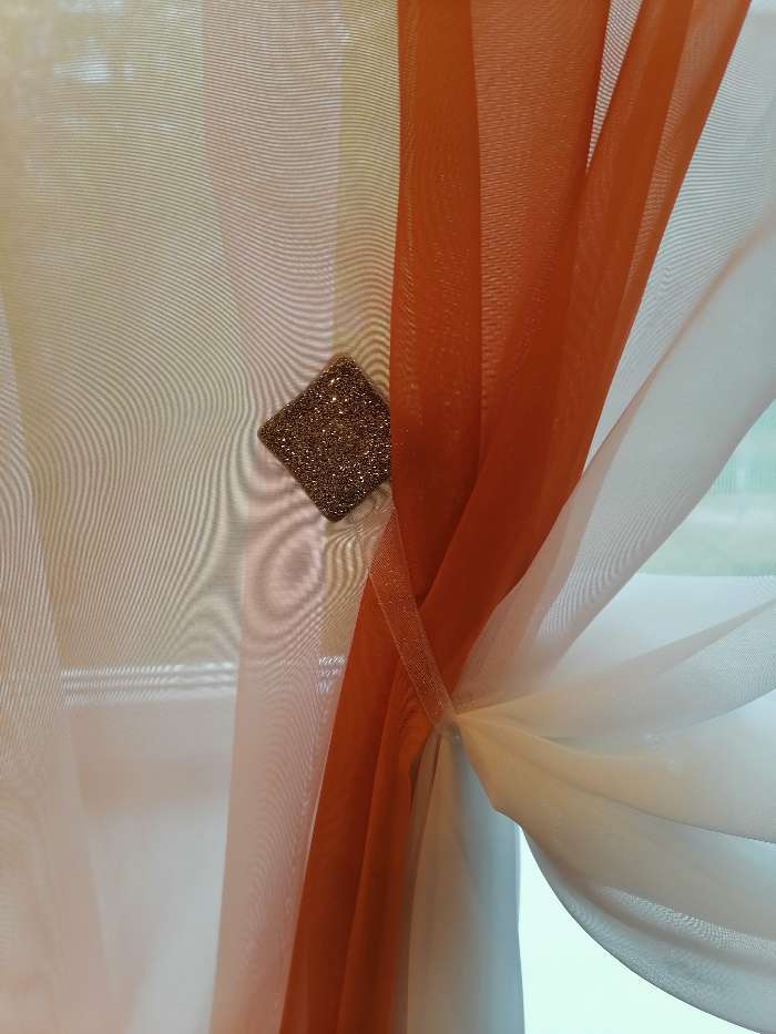 Фотография покупателя товара Подхват для штор «Квадрат с блёстками», 3,5 × 3,5 см, цвет серебряный - Фото 21