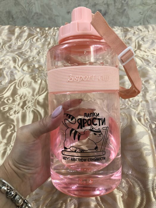 Фотография покупателя товара Бутылка для воды «Лапки ярости», 1800 мл - Фото 2