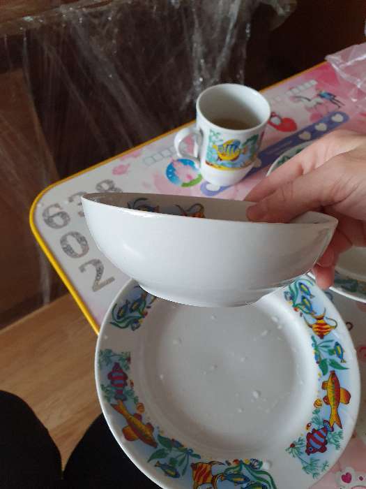 Фотография покупателя товара Набор посуды «Аквариум», 4 предмета: тарелка маленькая d=20 см, тарелка глубокая 200 мл, миска 350 мл - Фото 2