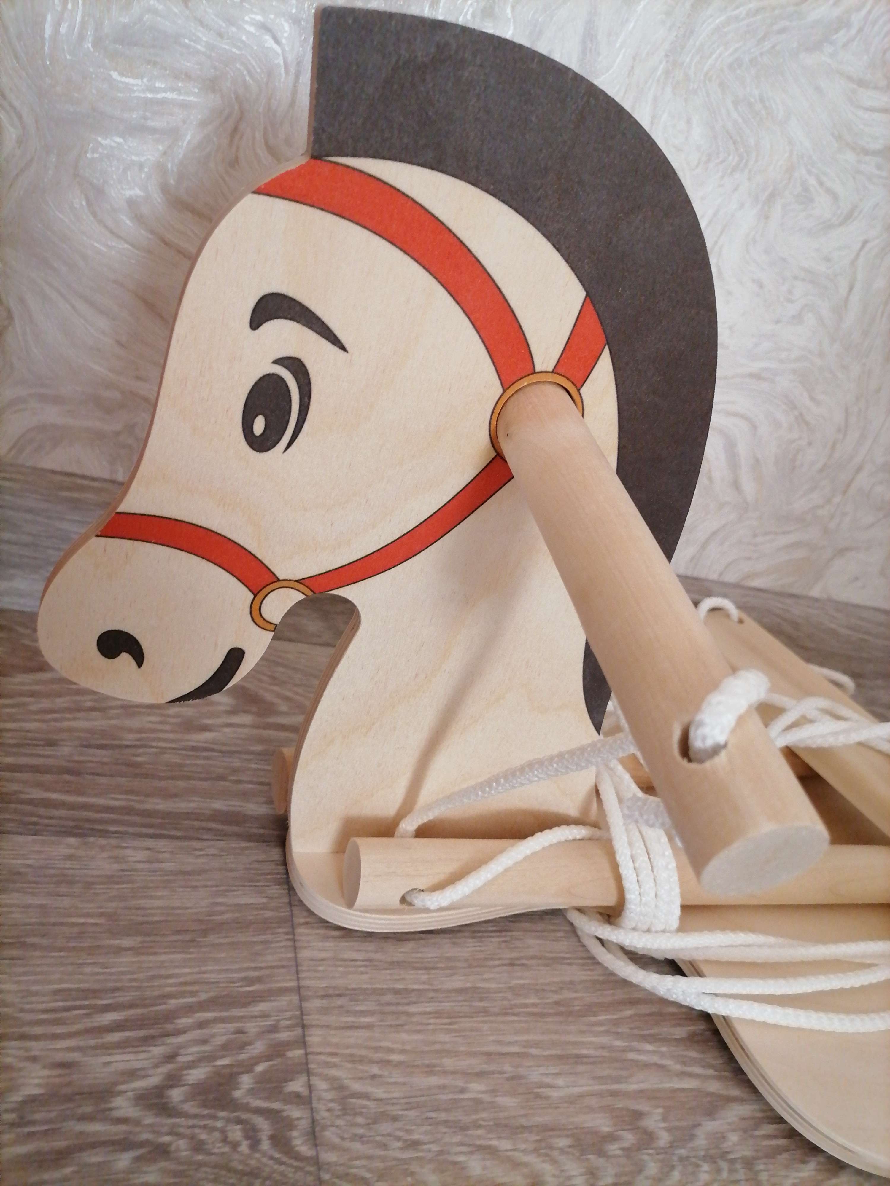 Фотография покупателя товара Качели детские подвесные "Конь", деревянные, сиденье 30×30см - Фото 2