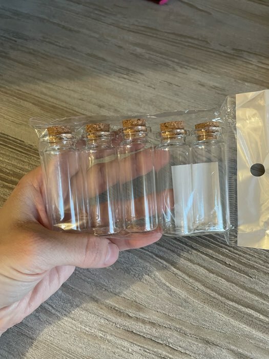 Фотография покупателя товара Баночка для хранения с пробкой, стекло, для творчества и декора, набор 5 шт., 14 мл, 6×2.2×2.2 см - Фото 1