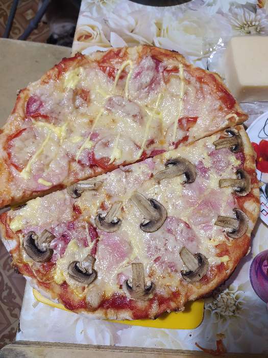 Фотография покупателя товара Форма для пиццы Доляна «Жаклин», 33×1.5 см, перфорированная, антипригарное покрытие, цвет чёрный - Фото 17