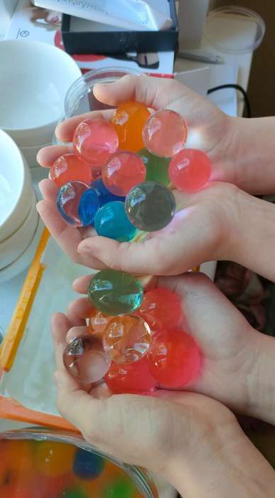Фотография покупателя товара Детский набор для опытов «Растущие шарики-гиганты» (до 5 см в диаметре), 10 г - Фото 53