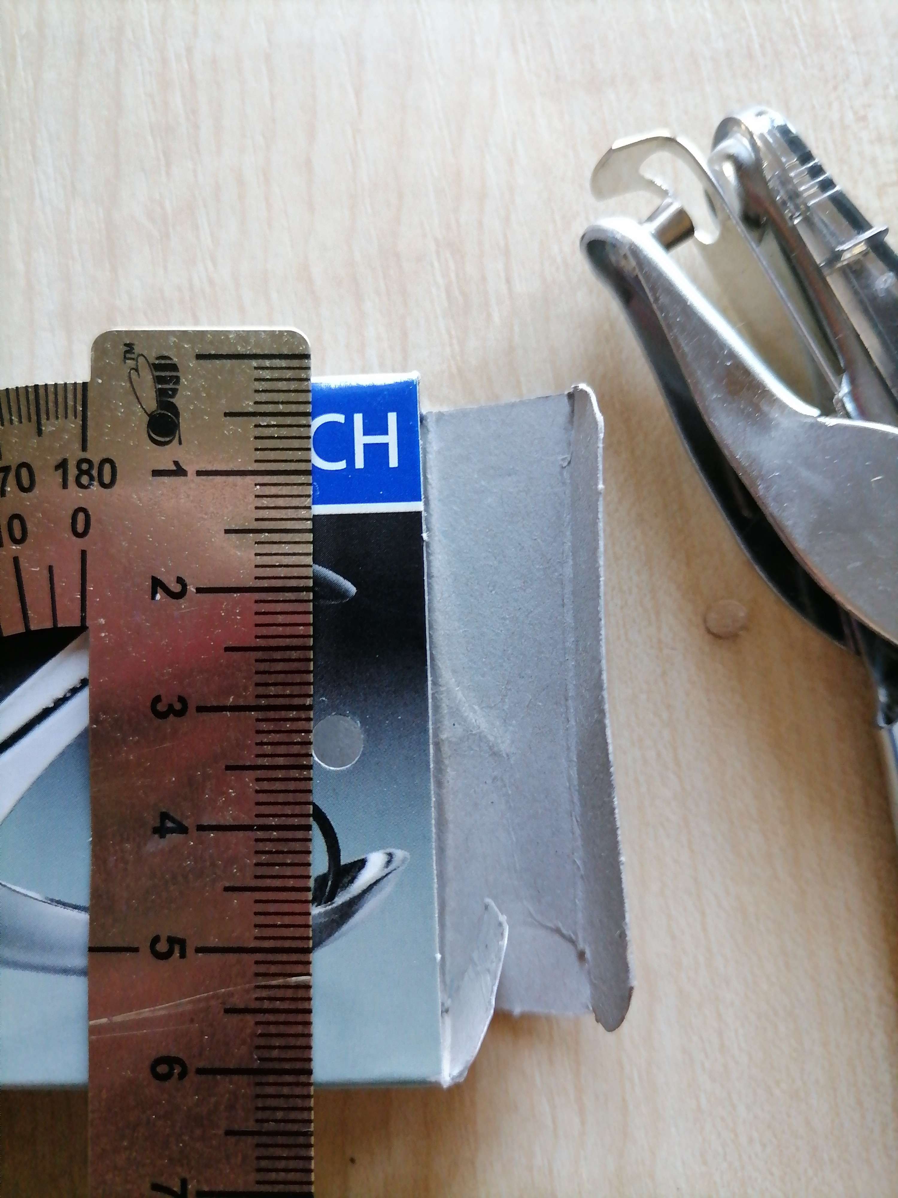 Фотография покупателя товара Дырокол стальной 10 листов, Kangaro One Hole, на 1 отверстие, металлик - Фото 4