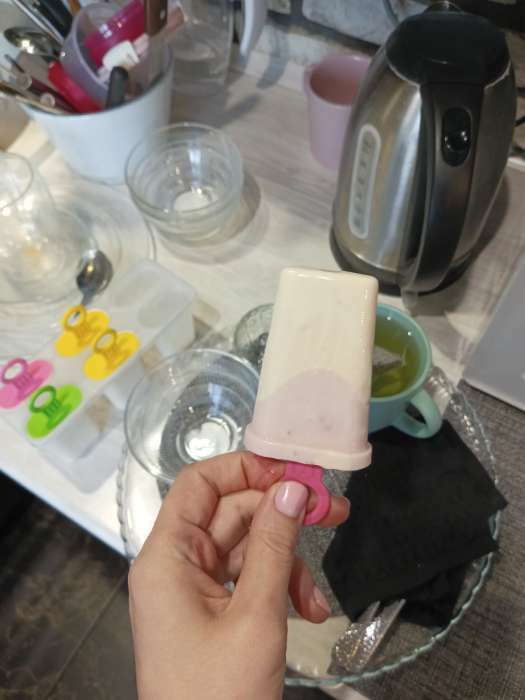 Фотография покупателя товара Форма для мороженого Доляна «Симпл», 6 ячеек, цвет МИКС - Фото 5