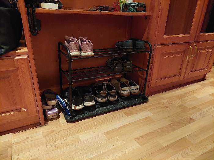 Фотография покупателя товара Подставка для обуви, 3 яруса, 65×32×48,5 см, цвет чёрный